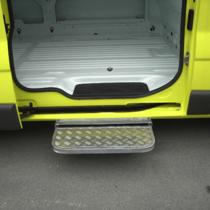 Marchepied latéral rétractable - Renault Master - avec marche en aluminium