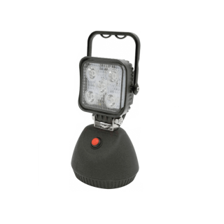 Phare de travail à LED autonome et magnétique Phare de travail à LED autonome et magnétique