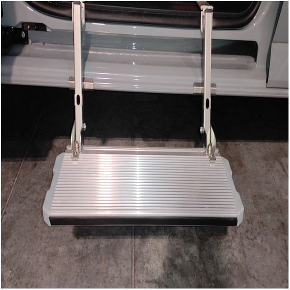 Marchepied latéral repliable pour Toyota Proace Max 2024+